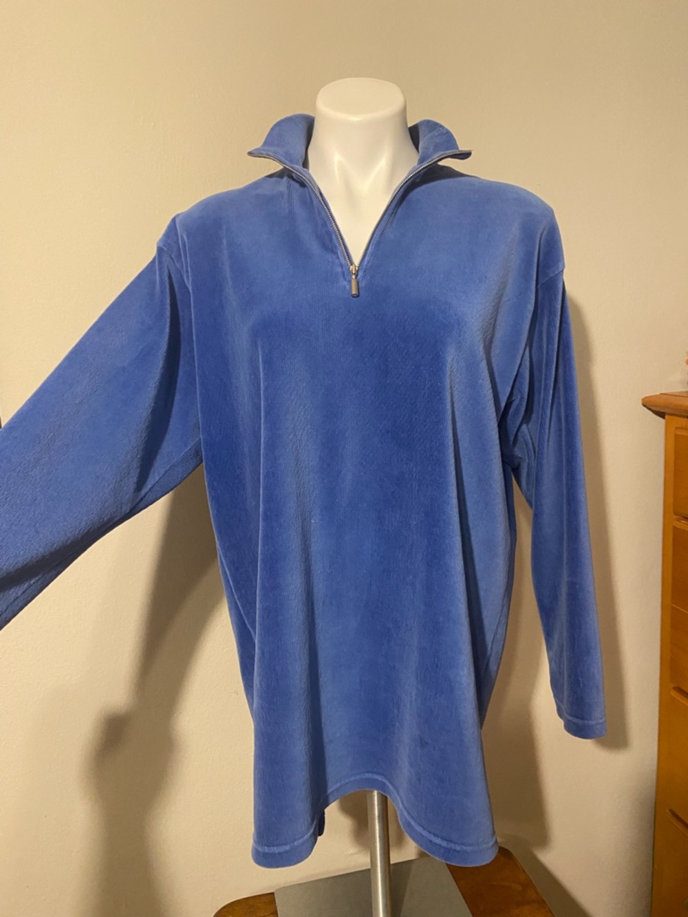 Chaus Sport Women’s Large Blue Half-Zip Pullover Sweater